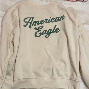 American Eagle Cream Sweatshirt